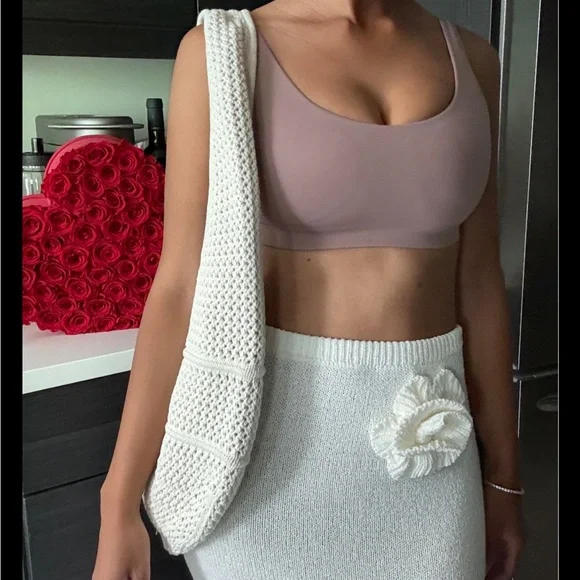 lululemon cotton crochet shoulder bag - Picture 3 of 3